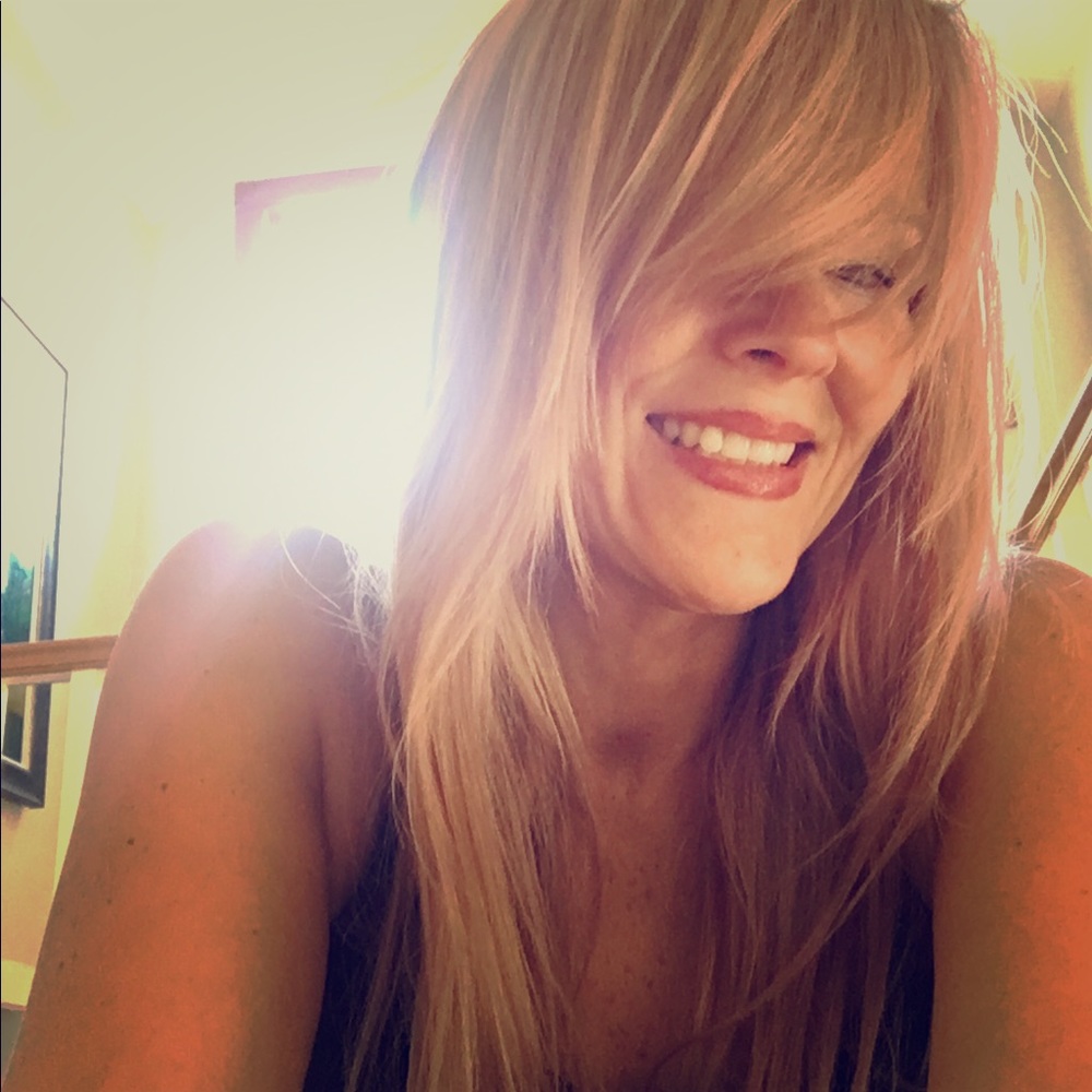 Meet your Posher, Jennifer